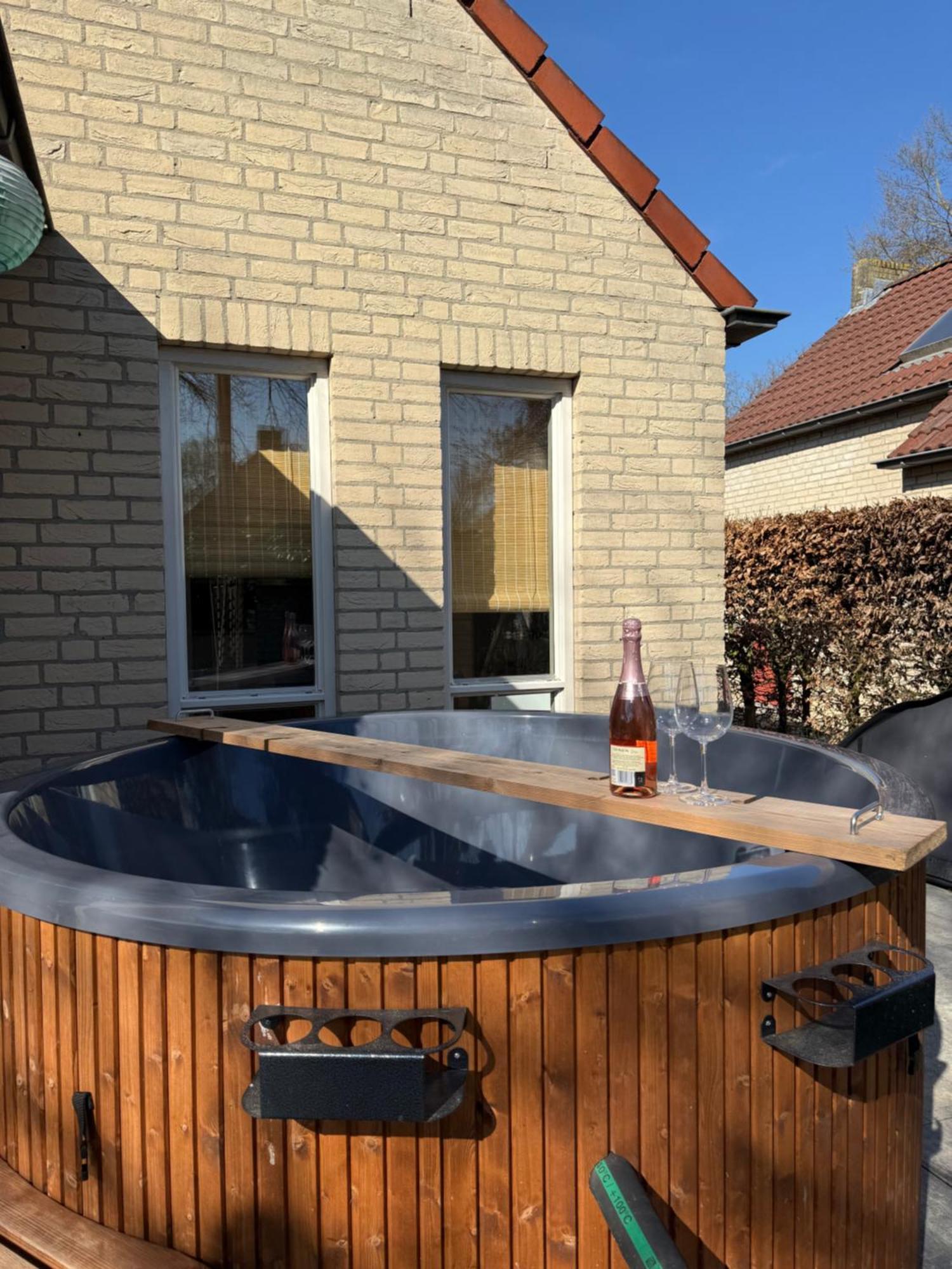 Wellness Huisje 52 Ewijk Dış mekan fotoğraf